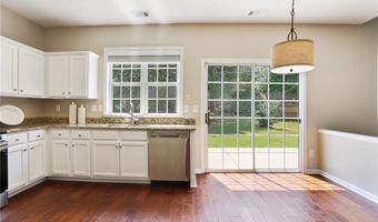 13638 Weycroft Cir, Alpharetta, GA 30004