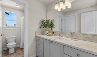 4722 Finch St SE, Albany, OR 97322