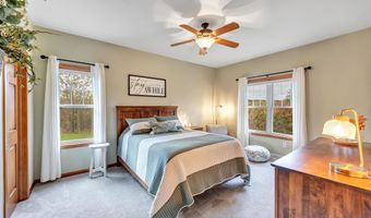 4006 ELKINS Rd, Amherst, WI 54406