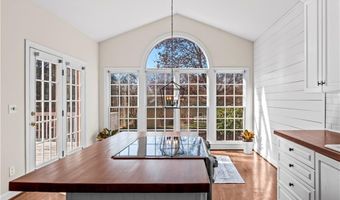 109 Isleworth Ct, Advance, NC 27006