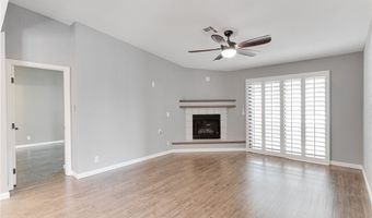 2629 S Durango Dr 202, Las Vegas, NV 89117