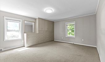 50 Fletcher Pl, Burlington, VT 05401