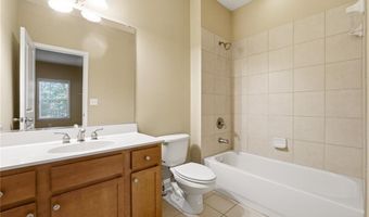 9040 Woodland Trl, Alpharetta, GA 30009