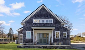 41 Walcott Ave, Jamestown, RI 02835