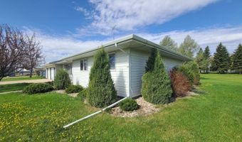 8625 11th Ave NW, Bottineau, ND 58318
