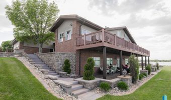 130 S Point Dr, Arlington, SD 57212