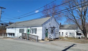 1282 Greenwich Ave, Warwick, RI 02886