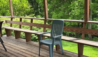 118 E Concord St, Athens, WV 24712