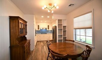 1604 Broadway Blvd W, Ada, OK 74820