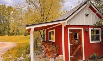 15 Lower Broadford Rd, Bellevue, ID 83313