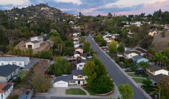 4703 Helix Glen Dr, La Mesa, CA 91941