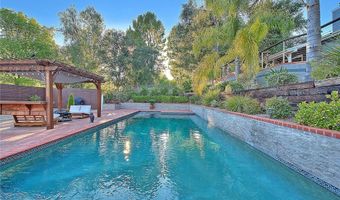 29846 Triunfo Dr, Agoura Hills, CA 91301
