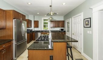 1212 Wells St, Ann Arbor, MI 48104