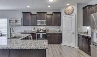 3691 Woodruff Pl, Bargersville, IN 46106