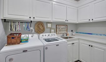 221 Lost Oak Ln, Brandon, MS 39047