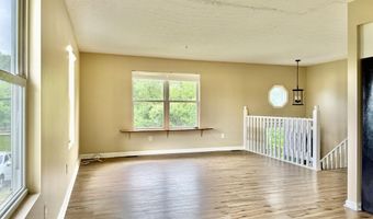 301 T Estes Rd, Beattyville, KY 41311