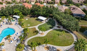 5808 HIDDEN FALLS Ln, Apollo Beach, FL 33572