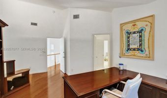 3690 NE 199th St 3690, Aventura, FL 33180