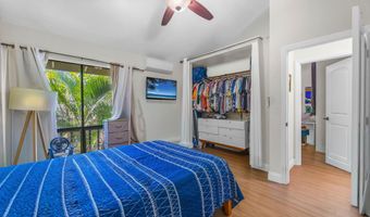15 KULANIHAKOI St 15E, Kihei, HI 96753