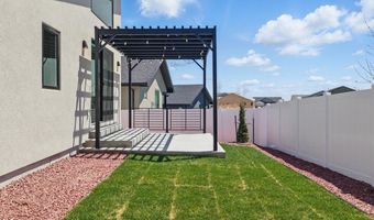4048 SADDLEBACK Ln, Cheyenne, WY 82001