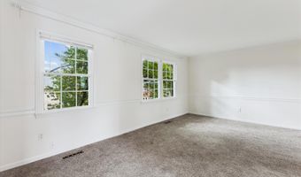 8366 GLASTONBURY Ct, Annandale, VA 22003