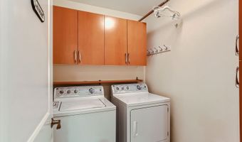 8006 SE SPORRI Ln, Milwaukie, OR 97267
