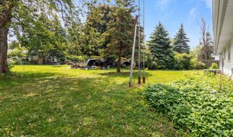 1636 S DRISCOLL St, Appleton, WI 54914