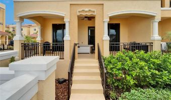 6412 MAYRA SHORES Ln, Apollo Beach, FL 33572