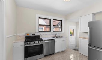 1906 Andina Ave, Cincinnati, OH 45237