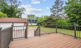 908 38th Ave, Anoka, MN 55303