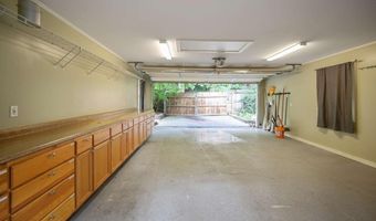 1607 Carroll Dr NW, Atlanta, GA 30318