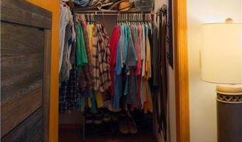1906 Oak Tree Ln B, Austin, MN 55912