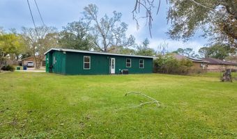 513 Holly St, Angleton, TX 77515