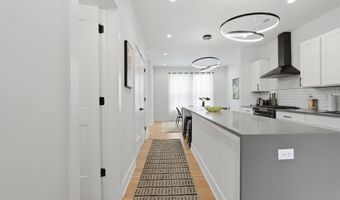 1282 Oak St, Columbus, OH 43205