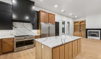 8809 E Covell Rd, Arcadia, OK 73007