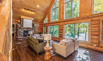 3005 W Lake Jessie Dr SE, Alexandria, MN 56308