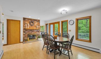 31 Wildwood Dr, Columbia, CT 06237