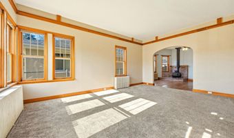518 N Adams Ave, Buffalo, WY 82834