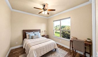 1009 Bluebonnet Ln, Adkins, TX 78101