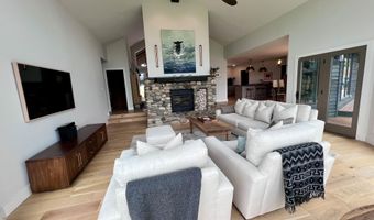 106 Chestnut Ln, Bellevue, ID 83313