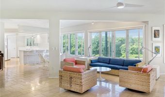 76 Battery Ln, Jamestown, RI 02835