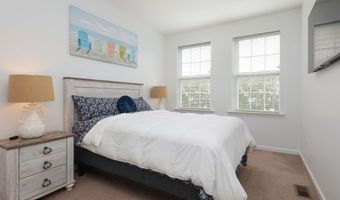 248 Hawthorne Ln, Barnegat, NJ 08005