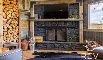 30 Carter Mountain Rd, Cody, WY 82414