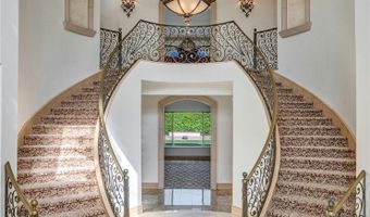 1320 S 6th Ave, Arcadia, CA 91006