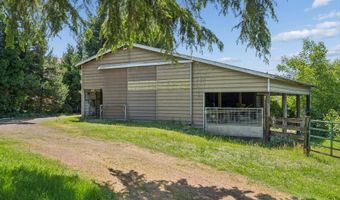 22016 AIRPORT Rd NE, Aurora, OR 97002