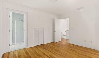 15 Hammersmith Rd 30A, Newport, RI 02840