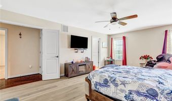 10122 Cameron Ridge Dr, Ashland, VA 23005