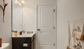 734 FALCON Ln, Aberdeen, MD 21001