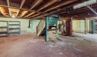 34 Second Ave, Augusta, ME 04330