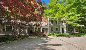 12 Howard Rd, Cumberland, RI 02864